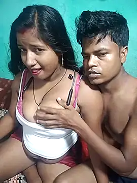 Snapshot of Your_deshibhabi25years chatting on 07/11/26, 10:10 Your deshibhabi25years online show from 07/11/26, 10:10