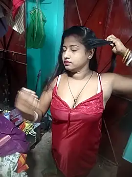 Snapshot of Your_deshibhabi25years chatting on 06/02/26, 10:10 Your deshibhabi25years online show from 06/02/26, 10:10