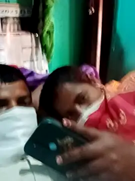 Snapshot of Your_deshibhabi25years chatting on 02/20/26, 05:48 Your deshibhabi25years online show from 02/20/26, 05:48