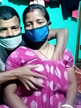 Snapshot of Your_deshibhabi25years chatting on 02/21/26, 03:36 Your deshibhabi25years online show from 02/21/26, 03:36