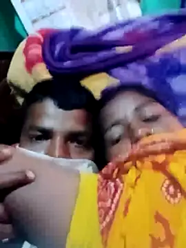 Snapshot of Your_deshibhabi25years chatting on 02/20/26, 06:26 Your deshibhabi25years online show from 02/20/26, 06:26