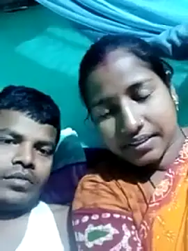 Snapshot of Your_deshibhabi25years chatting on 03/01/26, 03:23 Your deshibhabi25years online show from 03/01/26, 03:23