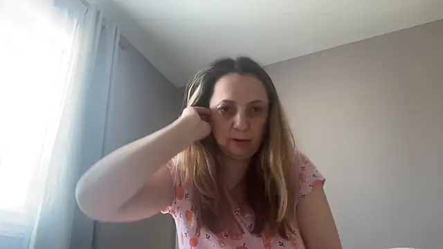 Snapshot of ShyFlameLive chatting on 02/19/26, 03:31 ShyFlameLive online show from 02/19/26, 03:31