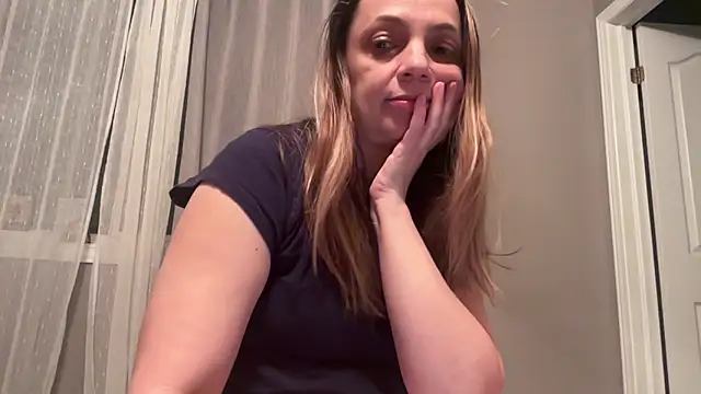 Snapshot of ShyFlameLive chatting on 02/23/26, 02:35 ShyFlameLive online show from 02/23/26, 02:35