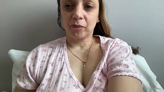 Snapshot of ShyFlameLive chatting on 02/26/26, 05:13 ShyFlameLive online show from 02/26/26, 05:13