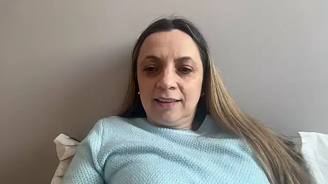 Snapshot of ShyFlameLive chatting on 03/01/26, 04:18 ShyFlameLive online show from 03/01/26, 04:18