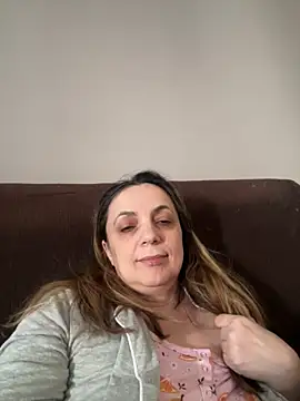 Snapshot of ShyFlameLive chatting on 02/02/26, 06:18 ShyFlameLive online show from 02/02/26, 06:18