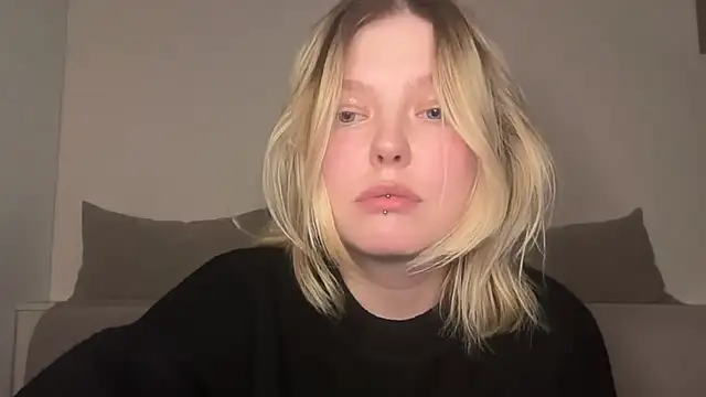 Ophelia Ritz online show from 03/11/26, 10:26