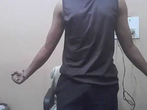 chocolatesboy143 online show from 02/25/26, 04:40