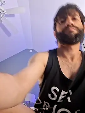 Snapshot of TrndSettr chatting on 02/19/26, 10:45 TrndSettr online show from 02/19/26, 10:45