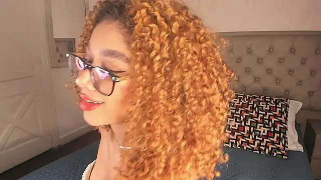 Sienna brunette online show from 03/05/26, 12:13