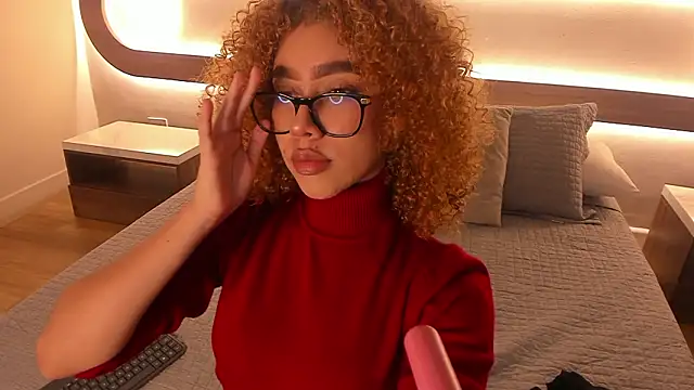 Sienna brunette online show from 02/08/26, 12:25