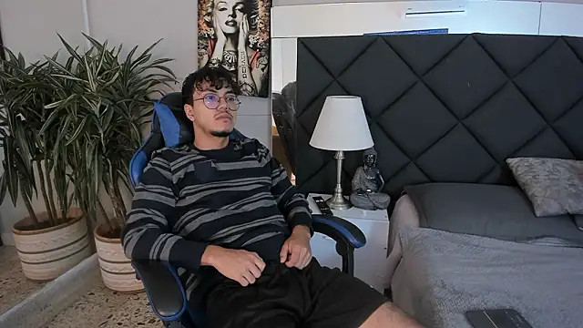 kai storn online show from 03/19/26, 11:32