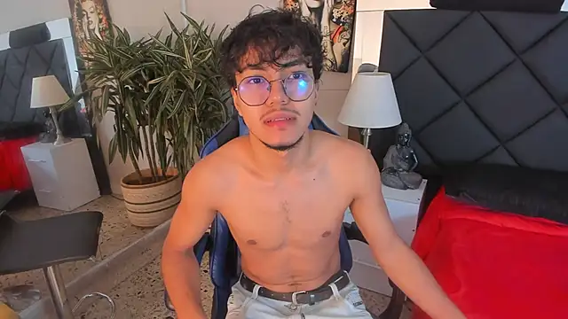 kai storn online show from 03/25/26, 11:42