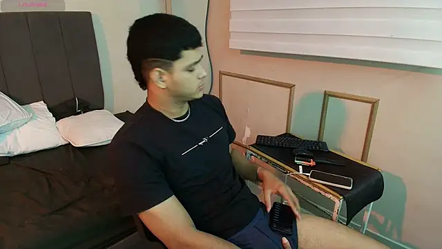 Keinner BigDick online show from 08/01/26, 08:51