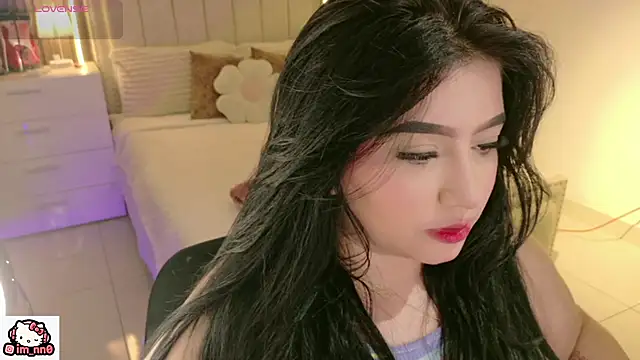 Snapshot of ninna_sweet chatting on 05/13/26, 01:07 ninna sweet online show from 05/13/26, 01:07