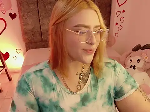 Snapshot of missevans chatting on 02/07/26, 03:42 missevans online show from 02/07/26, 03:42