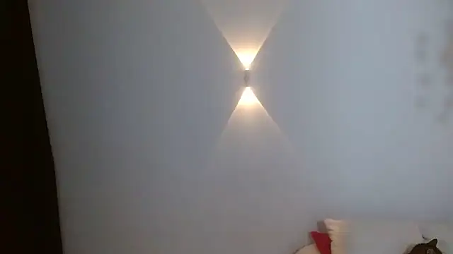 sensualstryp online show from 04/18/26, 11:16