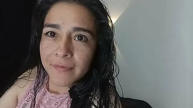 sensualstryp online show from 04/05/26, 01:34