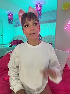 Kitty madness online show from 03/25/26, 08:19