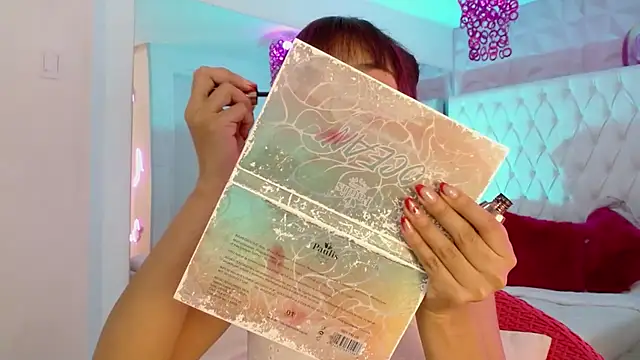 Kitty madness online show from 04/13/26, 08:35