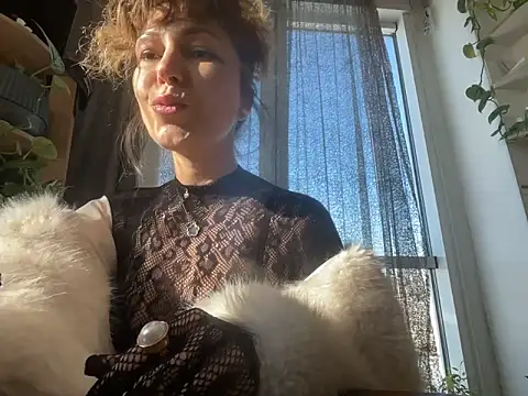 CarolineStar30 online show from 02/09/26, 08:56