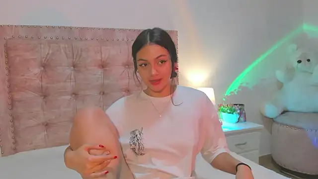 Jennifer Lee  online show from 02/20/26, 10:22