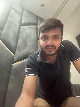 Snapshot of Rocky_mental chatting on 02/16/26, 07:23 Rocky mental online show from 02/16/26, 07:23