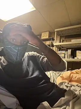 Snapshot of ProveYourLoyalty2 chatting on 02/13/26, 08:47 ProveYourLoyalty2 online show from 02/13/26, 08:47