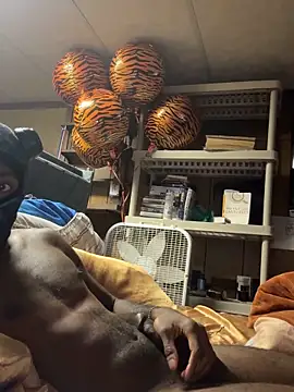 Snapshot of ProveYourLoyalty2 chatting on 03/23/26, 08:14 ProveYourLoyalty2 online show from 03/23/26, 08:14