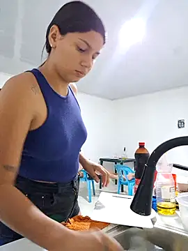 Cris18sexy online show from 02/12/26, 11:04