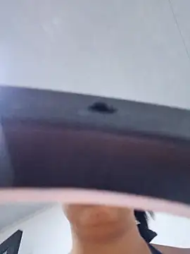Cris18sexy online show from 04/23/26, 12:11
