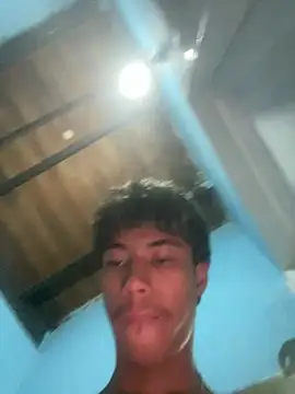 Adan21 cm online show from 04/08/26, 07:10