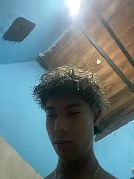 Adan21 cm online show from 02/03/26, 12:21