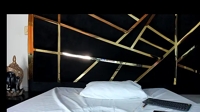 Snapshot of AngieLafourcade chatting on 02/12/26, 12:49 AngieLafourcade online show from 02/12/26, 12:49