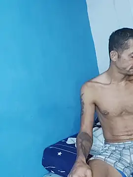 Snapshot of Perla_and_Maikol chatting on 02/11/26, 03:06 Perla and Maikol online show from 02/11/26, 03:06