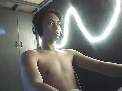 Snapshot of Guy_nextdoor69 chatting on 07/19/26, 02:09 Guy nextdoor69 online show from 07/19/26, 02:09