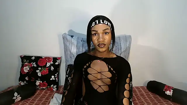 Riaanxxx online show from 04/15/26, 07:40