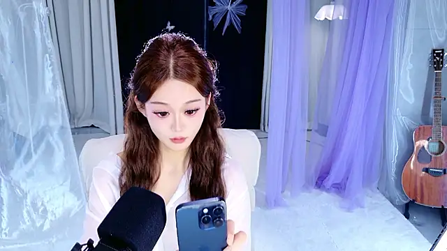 Dancer Lucky-Nini online show from 02/06/26, 09:38