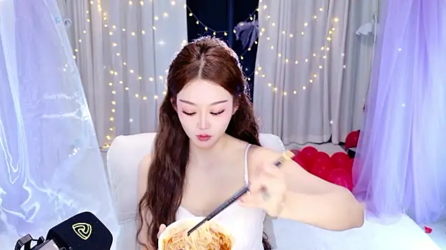 Dancer Lucky-Nini online show from 02/22/26, 12:02