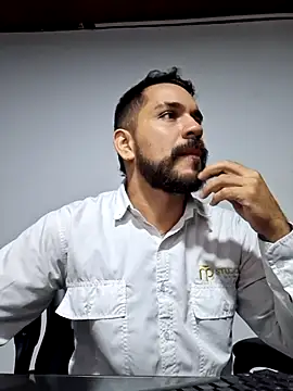 Snapshot of noa_desire chatting on 02/11/26, 07:30 noa desire online show from 02/11/26, 07:30