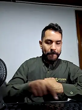 Snapshot of noa_desire chatting on 02/06/26, 09:00 noa desire online show from 02/06/26, 09:00