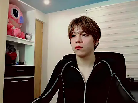 duvisex19 online show from 03/24/26, 02:33