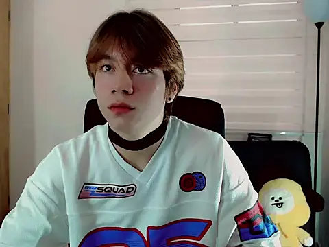 duvisex19 online show from 03/26/26, 08:29