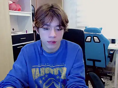 duvisex19 online show from 02/10/26, 08:52