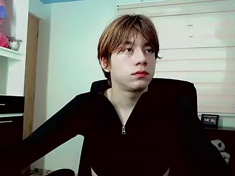 duvisex19 online show from 03/25/26, 09:35