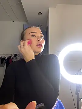 MonicaWestt online show from 03/29/26, 06:37