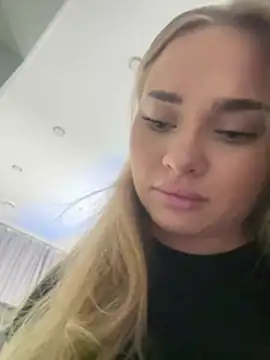 Snapshot of MonicaWestt chatting on 02/08/26, 07:39 MonicaWestt online show from 02/08/26, 07:39