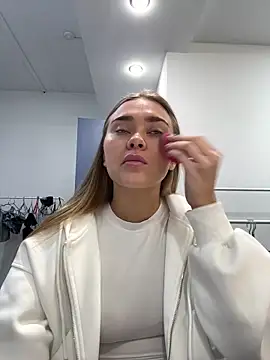 MonicaWestt online show from 03/30/26, 06:59