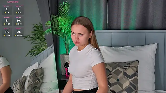 MonicaWestt online show from 03/23/26, 07:08